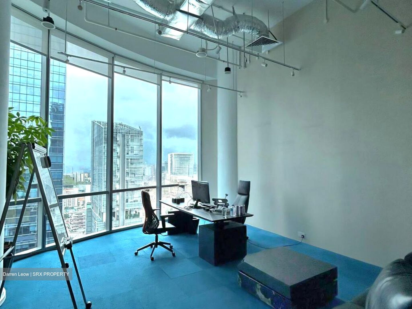 Oxley Tower (D1), Office #520619021